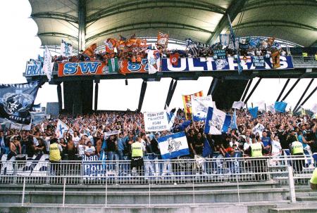 34-LYON-OM 02.jpg